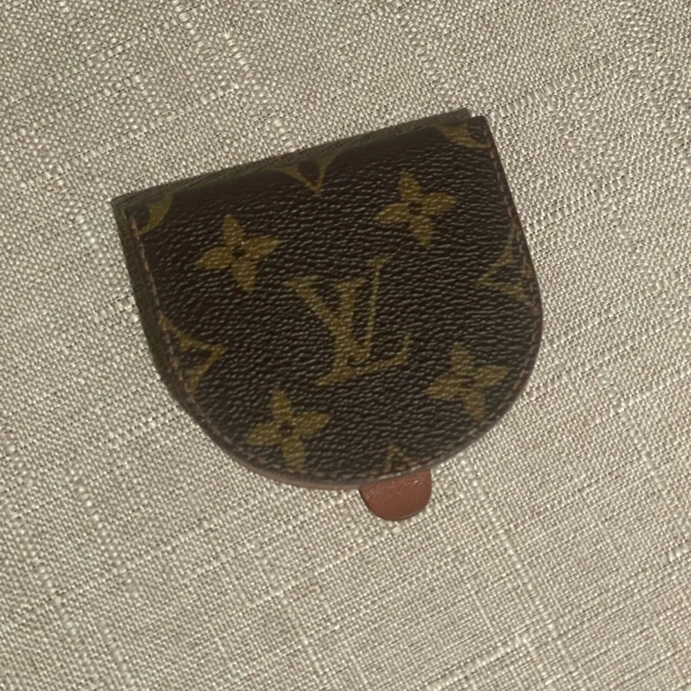 LOUIS VUITTON Monogram Porte Monnaie Cubette Coin Case Wallet/Coin Purse mini